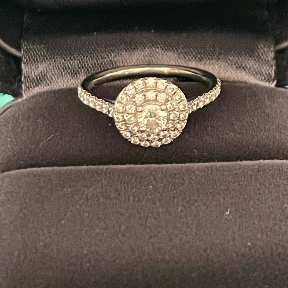 Tiffany & Co‎ soleste ring
